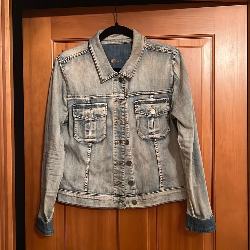 Washed light blue jean jacket. Kut from the Kloth